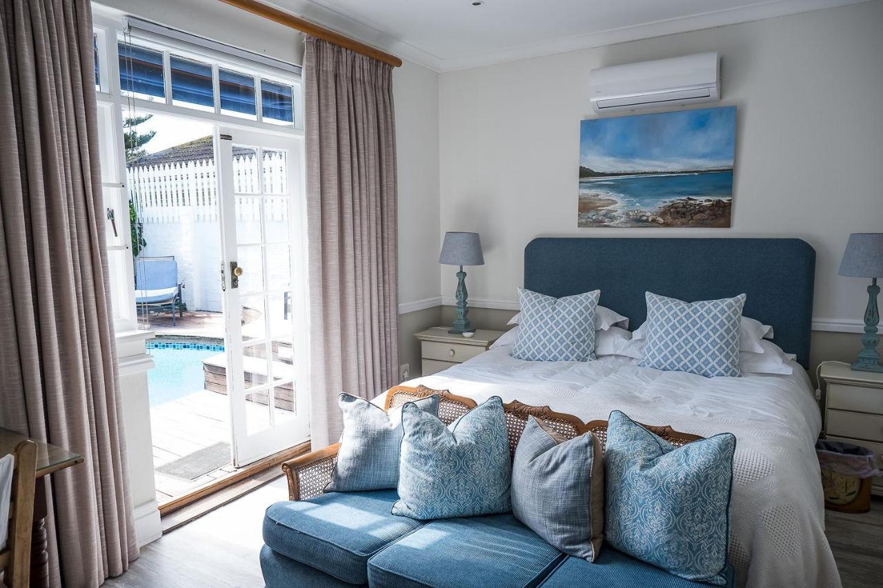 Admiralty Beach House Порт-Элизабет Экстерьер фото